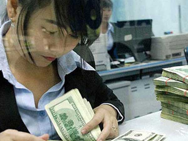 Vay nợ 110.000 tỷ đánh chứng khoán, cảnh báo trên đỉnh kỷ lục