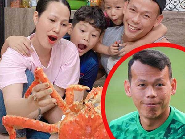 Hôn nhân hạnh phúc của thủ môn Tấn Trường: Trúng 'tiếng sét ái tình' ngay lần gặp đầu tiên, vợ quán xuyến kinh doanh cực đỉnh!