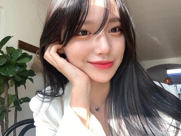 Skincare buổi sáng không cần cầu kỳ, nhưng bắt buộc phải đủ 4 bước để da mịn màng và sáng bật tông