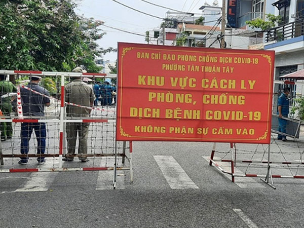 Cả gia đình một nhân viên Bệnh viện Bệnh Nhiệt đới mắc Covid-19