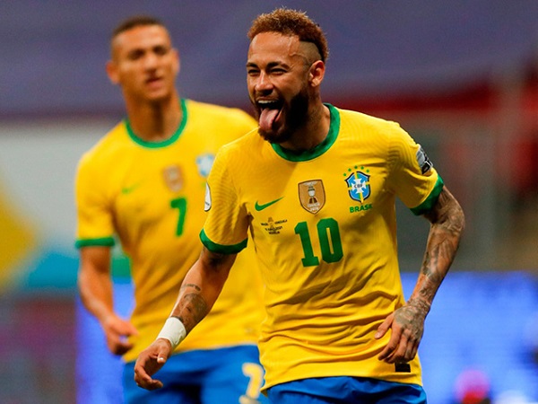 Brazil khai mạc Copa America bằng bữa tiệc chiến thắng