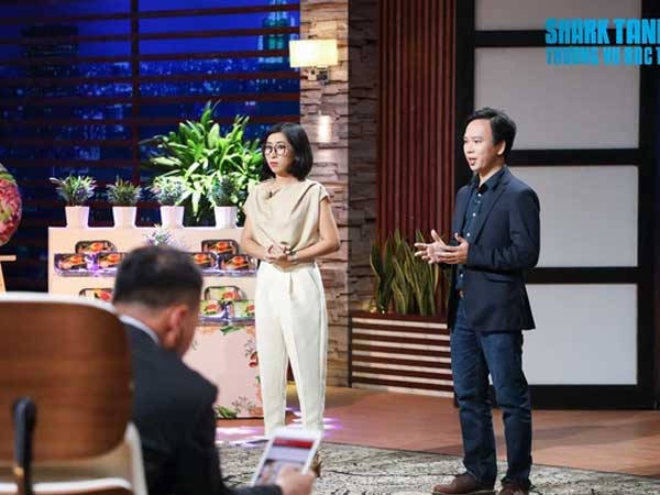 Vừa tái xuất, Shark Louis 'phá lệ' rót ngay 4 tỷ cho hai vợ chồng startup làm 'thịt thực vật'