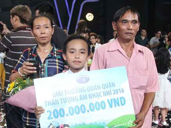 Bố ruột Hồ Văn Cường khi rời quê: Làm việc cho Phi Nhung, nhận lương tháng 10 triệu đồng