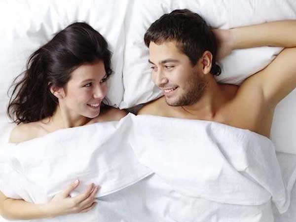 Ngày càng nhiều người trẻ thích quan hệ tình dục bằng miệng: BS 'mách nước' 2 cách giảm nguy cơ lây nhiễm HPV và ung thư