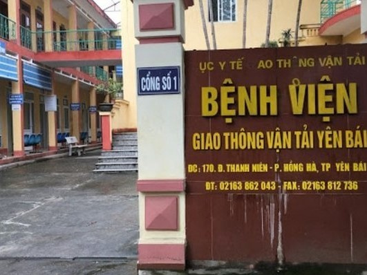 Bắt tạm giam Giám đốc Bệnh viện Giao thông vận tải Yên Bái