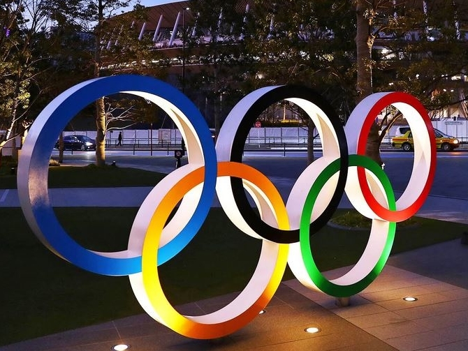 Ban tổ chức Olympic phát 150.000 bao cao su, nhưng nói VĐV mang về nhà dùng