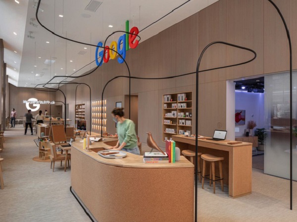 Google khai trương cửa hàng bán lẻ đầu tiên của mình, một trải nghiệm nghệ thuật khác hẳn Apple Store