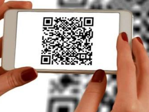 Mỗi người dân sẽ có một điện thoại thông minh và danh tính số kèm theo mã QR