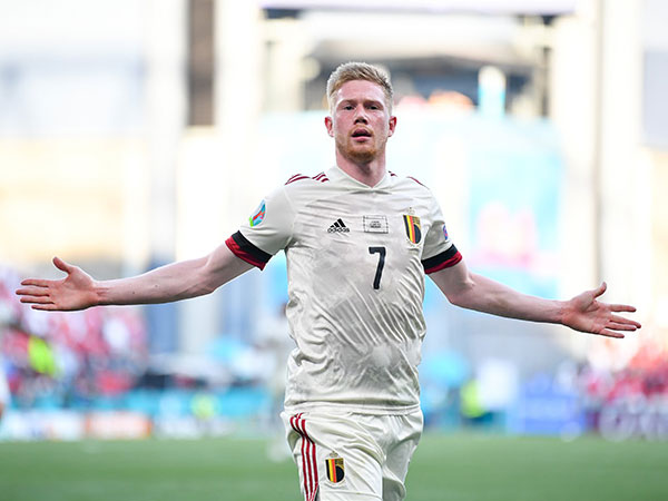 De Bruyne cân Đan Mạch, đưa Bỉ vào vòng 1/8