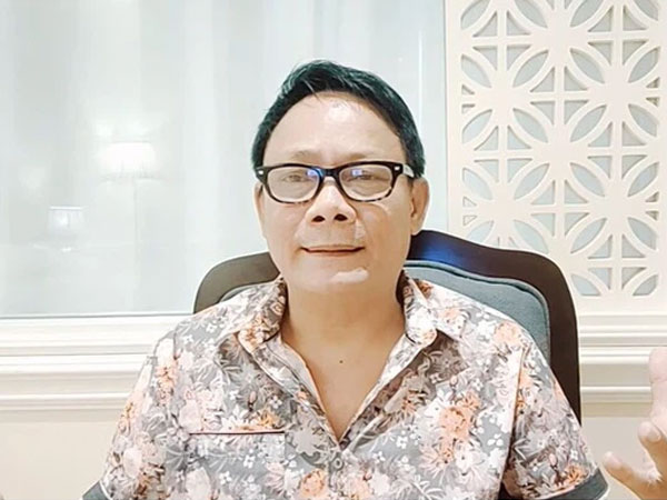 1 nghệ sĩ xác nhận showbiz có băng nhóm như lời NS Duy Phương, tiết lộ bị đàn em chửi rủa sau khi lên tiếng về loạt lùm xùm