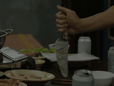 Cây táo nở hoa: Ngọc định nói chuyện bị ung thư thì Dư trở mặt, Ngà cắm dao xuống bàn rủ cả nhà chết chung