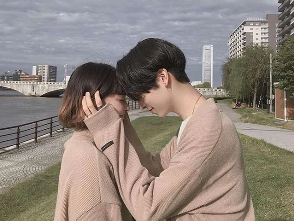 Dân mạng 'cười lăn cười bò' vì nàng 30 bỗng nhiên có chồng, nghe 'kế sách' khiến đối phương sa bẫy của ông bố mà ngỡ ngàng!