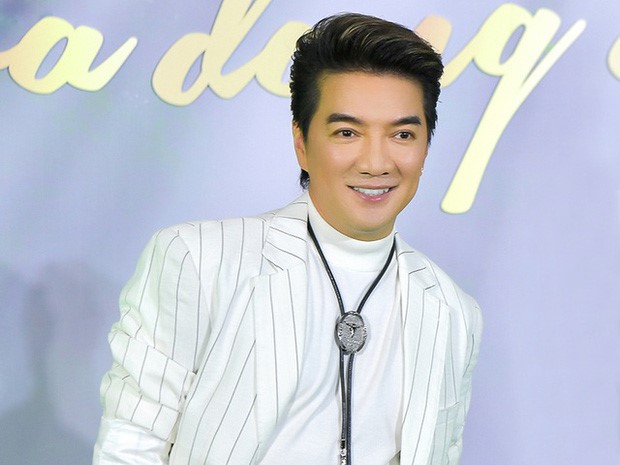 Đàm Vĩnh Hưng chính thức lên tiếng khi bị chỉ trích gay gắt vì dùng tiền cứu trợ miền Trung để đi sửa chùa ở Nghệ An