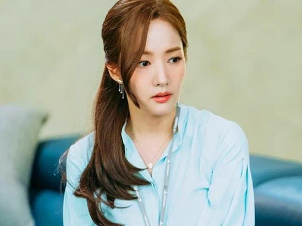 Park Min Young 'chốt đơn' cặp kè tình trẻ Song Kang ở phim mới, netizen bất ngờ gọi tên Park Seo Joon