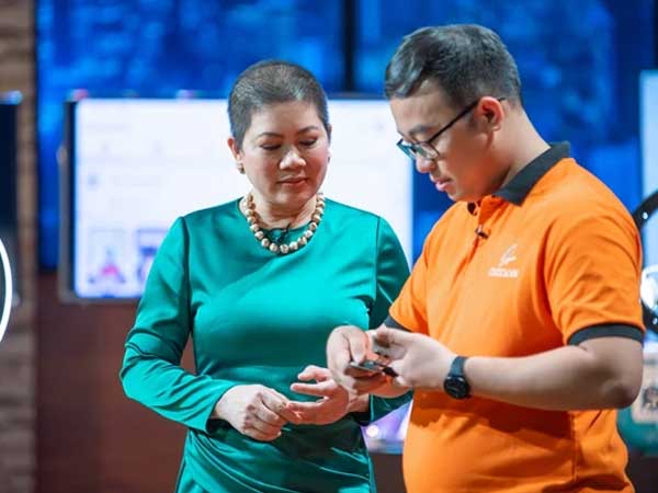 Từ chối đề nghị rót 30 tỷ để về đội Shark Liên, CEO Cuccu.vn được quẹt thẻ 'đặt cọc' ngay 300 triệu
