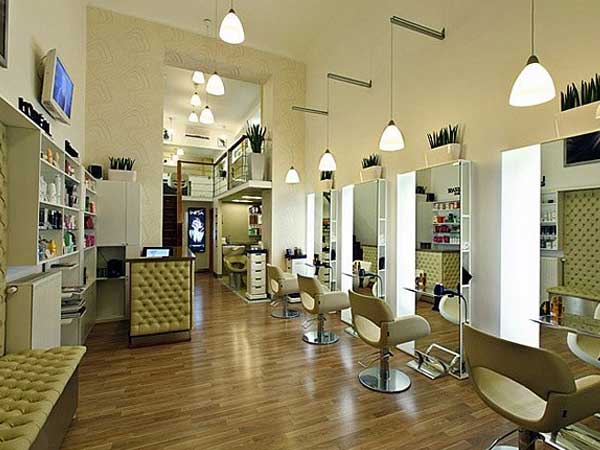 Vừa mở salon tóc 400 triệu thì gặp họa, lỗ nặng bán rẻ không ai mua
