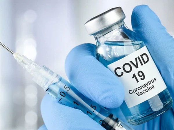 Hà Nội: Nam giáo viên 26 tuổi tử vong sau khi tiêm vaccine Covid-19