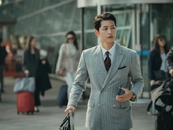 Vỡ kế hoạch vì Covid-19, bom tấn của Song Joong Ki ngậm ngùi bỏ lịch quay ở trời Âu