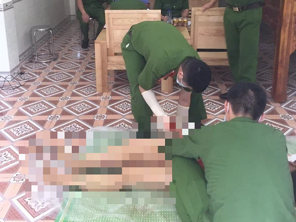 Vợ tử vong sau tiếng hét thất thanh, chồng tự sát bất thành sau khi chui qua mái vào nhà