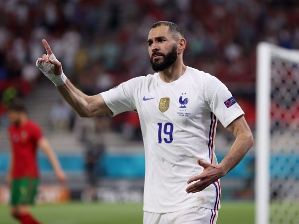 Karim Benzema: 'Tôi đã chịu áp lực của cả nước Pháp'