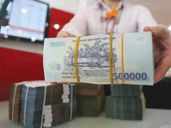 Giảm lãi suất tiền gửi về 0%: Một tưởng tượng đầy nguy hiểm