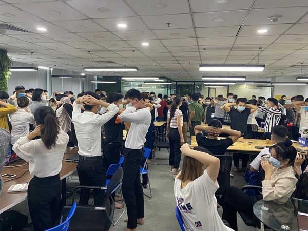 Mánh lừa tiền hàng vạn người của ông chủ hệ thống sàn ảo 7.500 tỷ