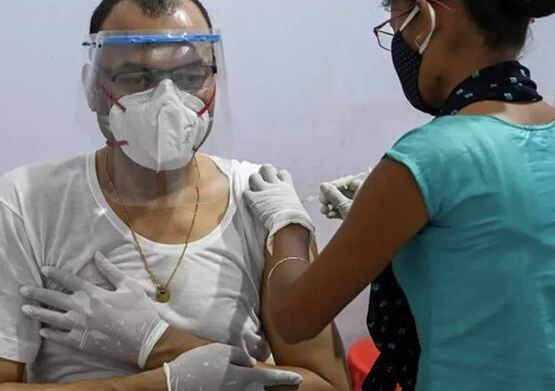 2.000 người Ấn Độ bị lừa tiêm vaccine ngừa COVID-19 giả