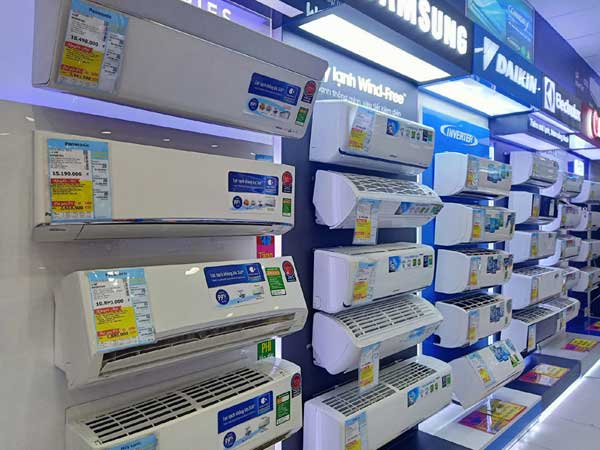 Hiện tượng lạ, điều hòa đời mới đua nhau giảm giá