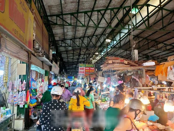 Áp dụng sai Chỉ thị, nhiều nơi ở Bình Dương cấm cả cơ sở kinh doanh thiết yếu
