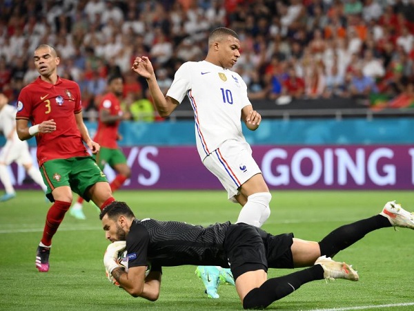 Pháp - Thụy Sĩ: Mbappe lên tiếng trước 'kèo thơm' Thụy Sĩ