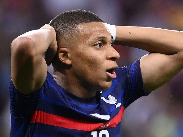 'Tội đồ' Mbappe phá vỡ im lặng sau khi đá hỏng quả penalty quyết định khiến Pháp bị loại