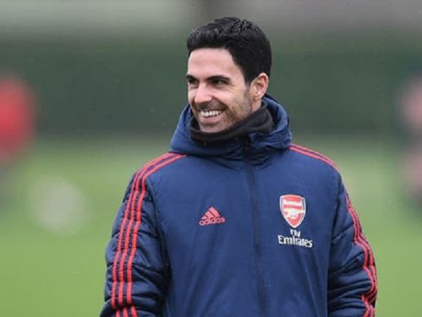 Arsenal chuẩn bị đón liền 2 tân binh
