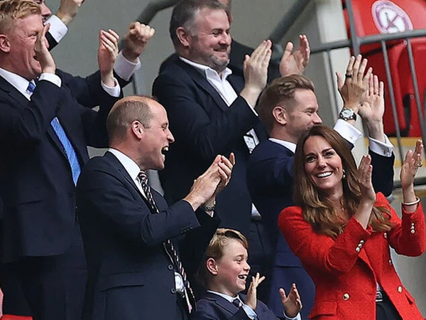 Gương vỡ lại lành: Anh em William - Harry cuối cùng đã chịu 'phá băng' quan hệ sau cả năm trời căng thẳng nhờ lý do thú vị