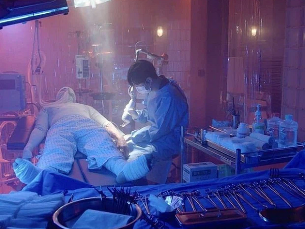 Penthouse 3 lộ tình tiết sốc: Logan Lee được bác sĩ Ha cứu chữa, sau cú nổ kinh hoàng vẫn sống sót?