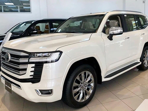 Sắp ra mắt, Toyota Land Cruiser 2022 ‘cháy’ đơn đặt hàng tại Việt Nam, khách mua lúc này phải chờ cuối năm nhận xe