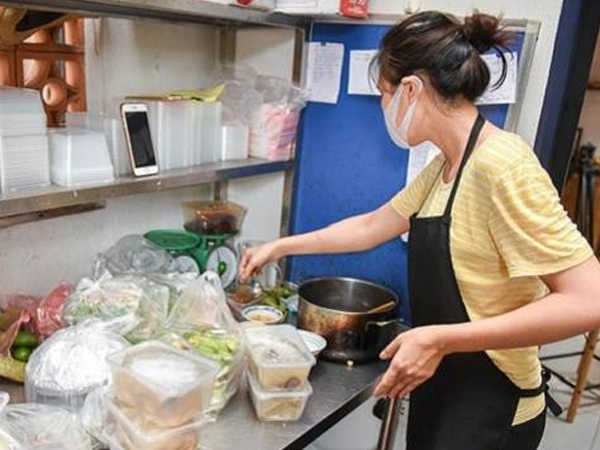 Làm đồ ăn truyền thống HN bán online: Ngày chốt trăm đơn, thu 15-20 triệu