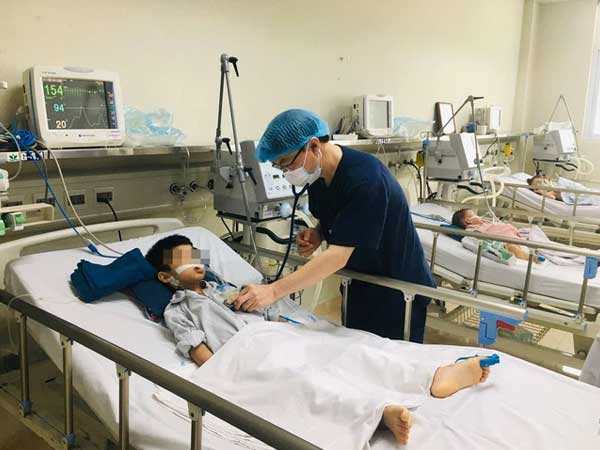 Hàng chục trẻ nhập viện Nhi Trung ương do viêm não Nhật Bản: Nguyên nhân, dấu hiệu, cách nhận biết bệnh