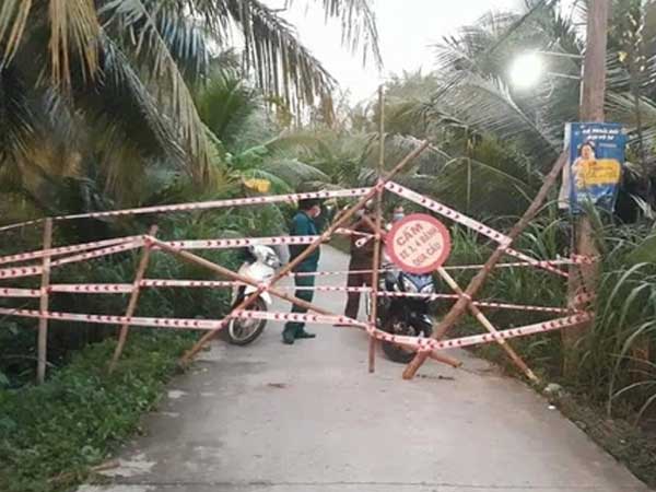 Phát hiện 2 ca dương tính và hàng chục F1, F2 cùng có mặt tại một đám tang