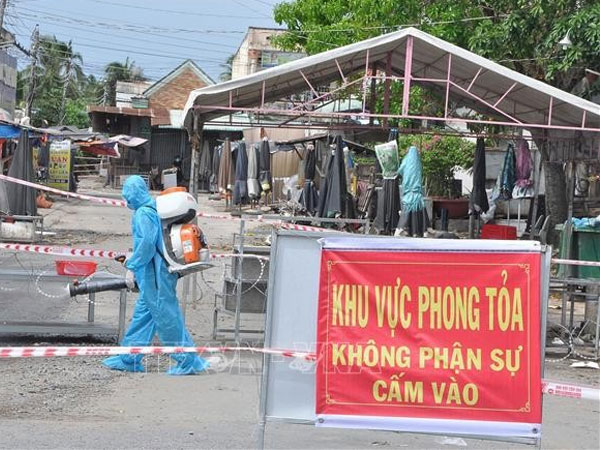 Trưa 3/7, thêm 329 ca COVID-19, riêng TP.HCM có 249 bệnh nhân