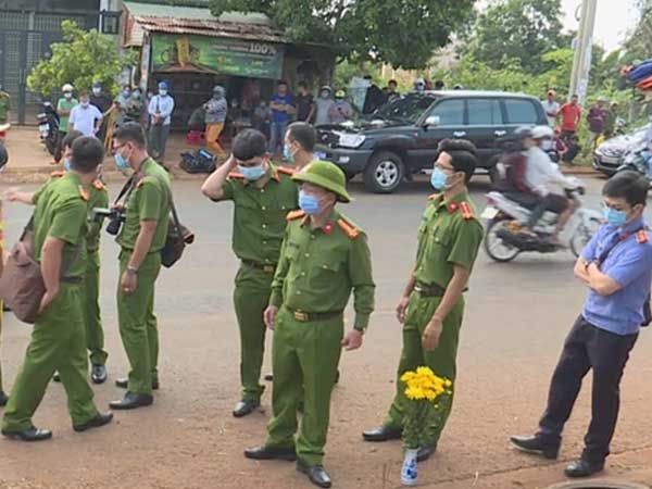 Tạm giữ 12 đối tượng liên quan đến cái chết của nam sinh lớp 9