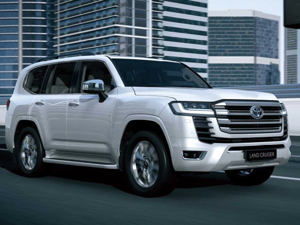 Loạt xe gầm cao giá trên 1 tỷ đồng về Việt Nam nửa cuối năm nay: Đa số thuộc thế hệ mới, có chiếc lần đầu xuất hiện