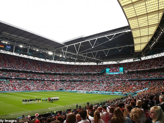'Cháy vé' xem bán kết EURO 2021