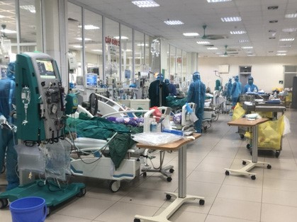 Thêm 4 nữ bệnh nhân Covid-19 tại Hà Nội, TP.HCM, Hà Tĩnh và Nghệ An tử vong