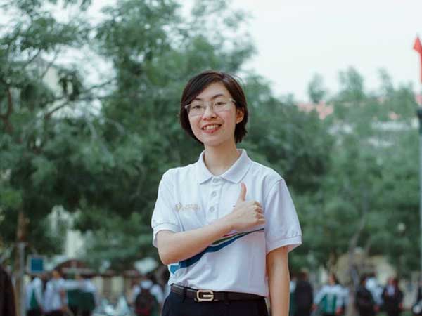 'Quán quân Olympia gây tranh cãi nhất' chuẩn bị thi đại học: Mong được 2 con 9, 'giờ thi điểm thấp là dễ bị chửi lắm'
