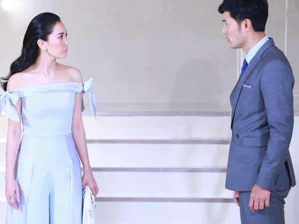 Ly hôn vì kẻ thứ 3 có thai nhưng đêm chồng cũ tái hôn lại xảy ra chuyện 'động trời' sau tiếng chuông cửa thống thiết