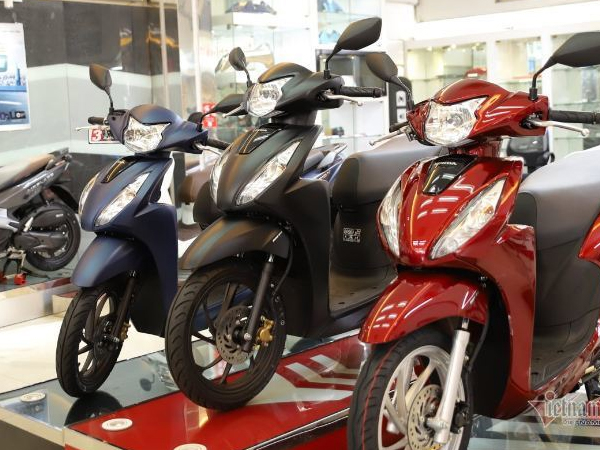 Ế ẩm do Covid-19, xe máy Honda SH, Vision giảm giá sốc đầu tháng 7