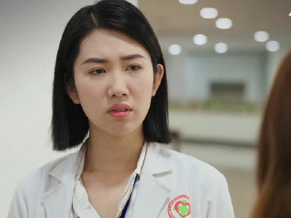 Cây táo nở hoa: Châu khiến dân tình hả hê tột độ khi tát lật mặt bác sĩ Mỹ, kèm câu dằn mặt cực gắt