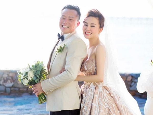 Ông xã kín tiếng của Vy Oanh: Đại gia bất động sản trong và ngoài nước, phản ứng thế này khi vợ vướng thị phi