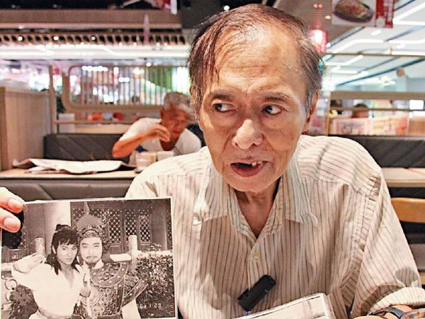 Tài tử Thiên Long Bát Bộ qua đời vì ung thư, hoàn cảnh éo le bị gia đình bỏ rơi, hết sạch tiền bạc gây xót xa