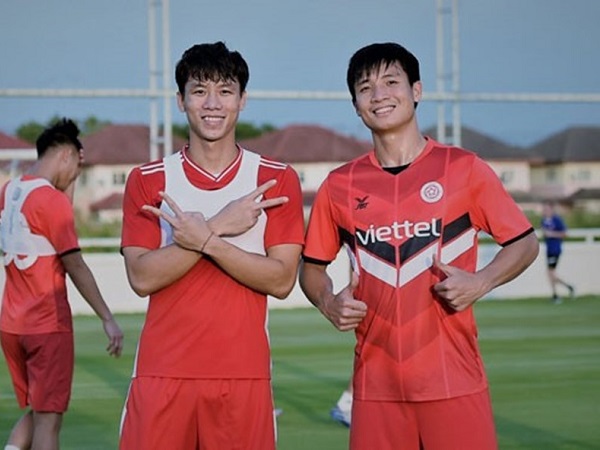 Viettel mất bộ đôi trung vệ Ngọc Hải - Tiến Dũng trận tái đấu Ulsan Hyundai ở AFC Champions League